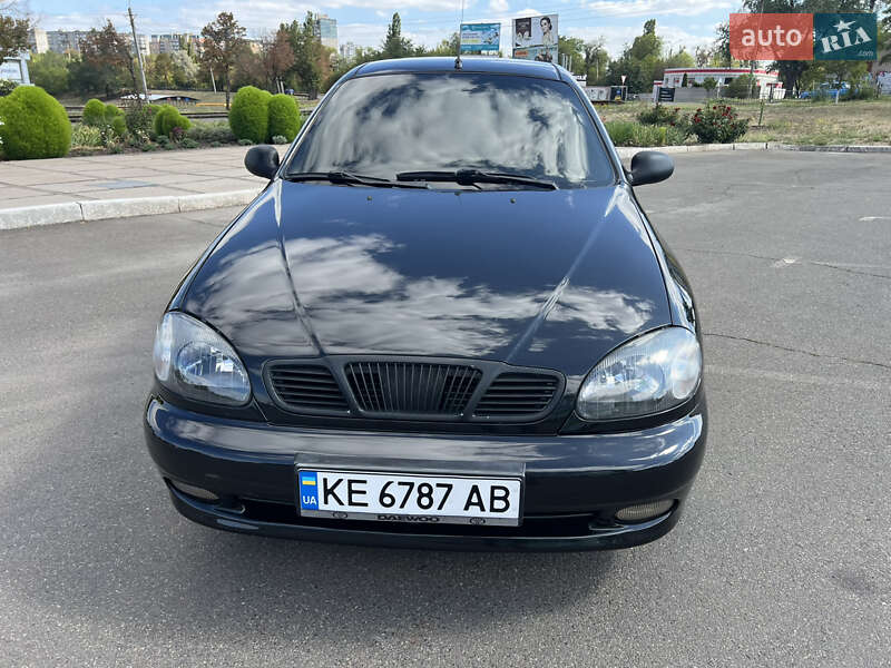 Седан Daewoo Lanos 2009 в Кривом Роге