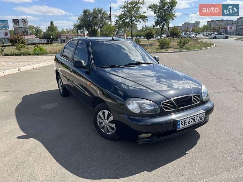 Седан Daewoo Lanos 2009 в Кривом Роге