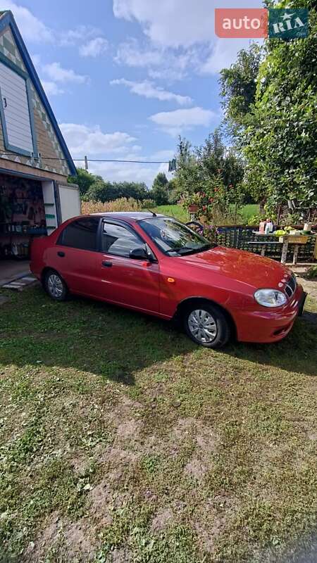 Седан Daewoo Lanos 2008 в Прилуках