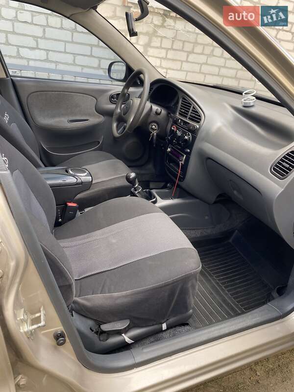 Седан Daewoo Lanos 2008 в Харкові