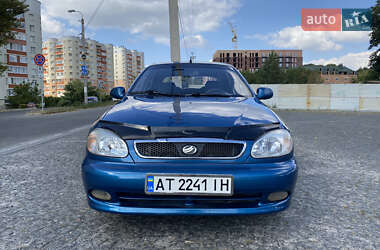 Хэтчбек Daewoo Lanos 2012 в 