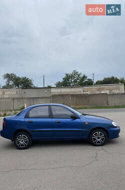 Седан Daewoo Lanos 2009 в 