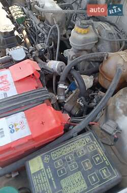 Седан Daewoo Lanos 1998 в 