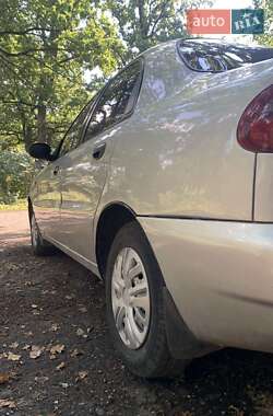 Седан Daewoo Lanos 2004 в 