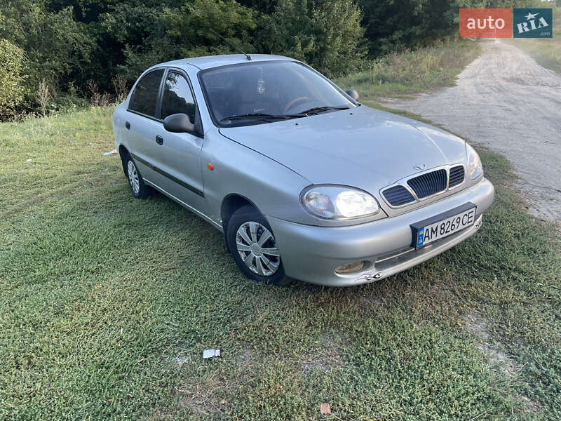 Седан Daewoo Lanos 2008 в 