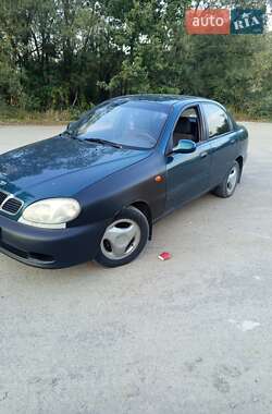 Седан Daewoo Lanos 2004 в Житомире