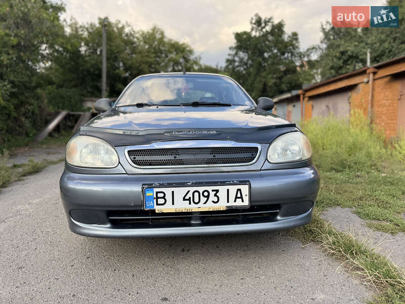 Седан Daewoo Lanos 2009 в Лубнах