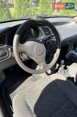 Седан Daewoo Lanos 2004 в 