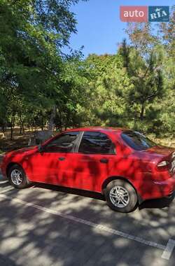 Седан Daewoo Lanos 2008 в 