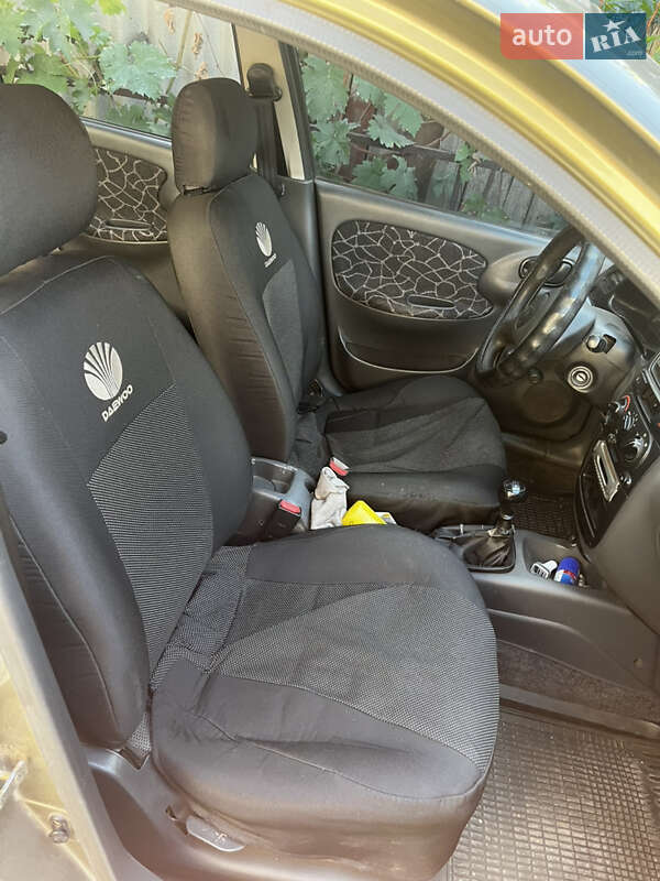 Хэтчбек Daewoo Lanos 2003 в Павлограде