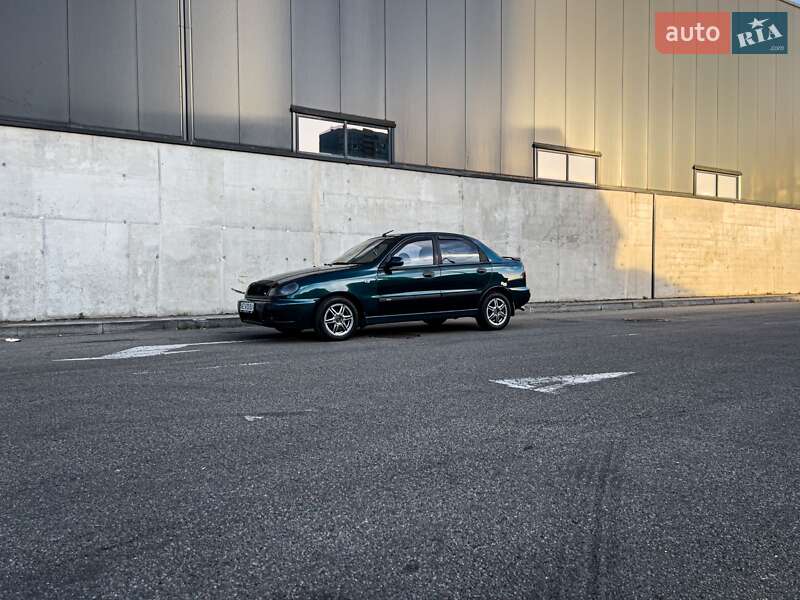 Седан Daewoo Lanos 2004 в 
