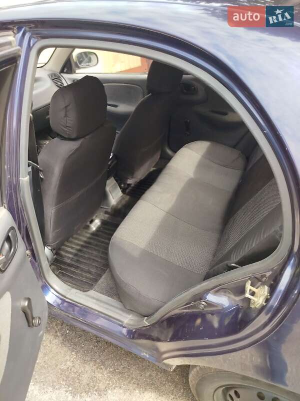 Седан Daewoo Lanos 2007 в Обухове