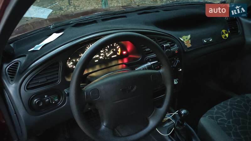 Седан Daewoo Lanos 2003 в Одессе