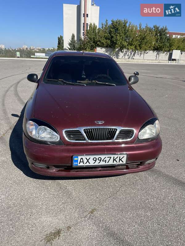 Седан Daewoo Lanos 2009 в 
