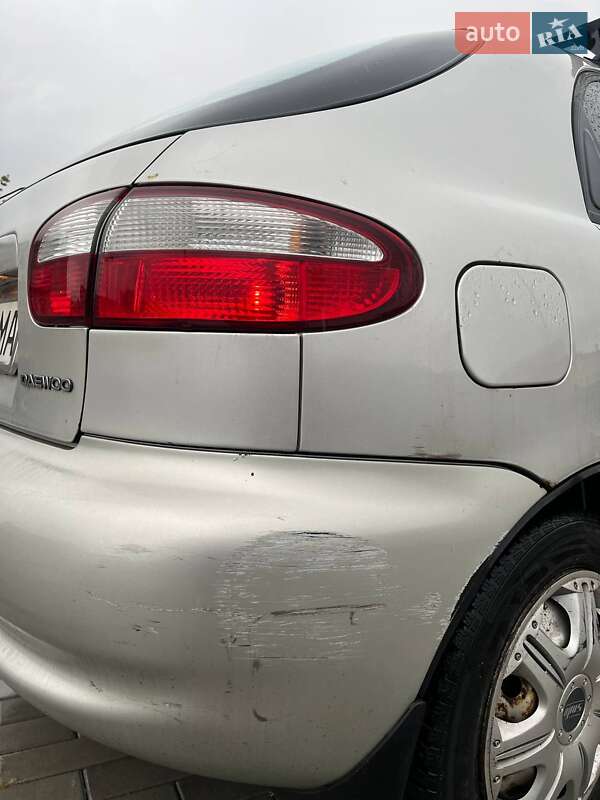 Хетчбек Daewoo Lanos 2004 в Ужгороді