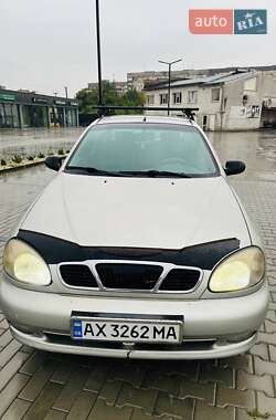 Хетчбек Daewoo Lanos 2004 в 