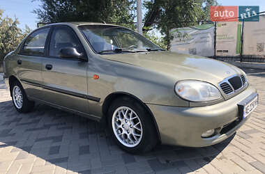 Седан Daewoo Lanos 2004 в Дніпрі