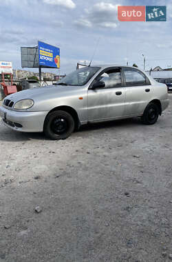 Седан Daewoo Lanos 2004 в Києві