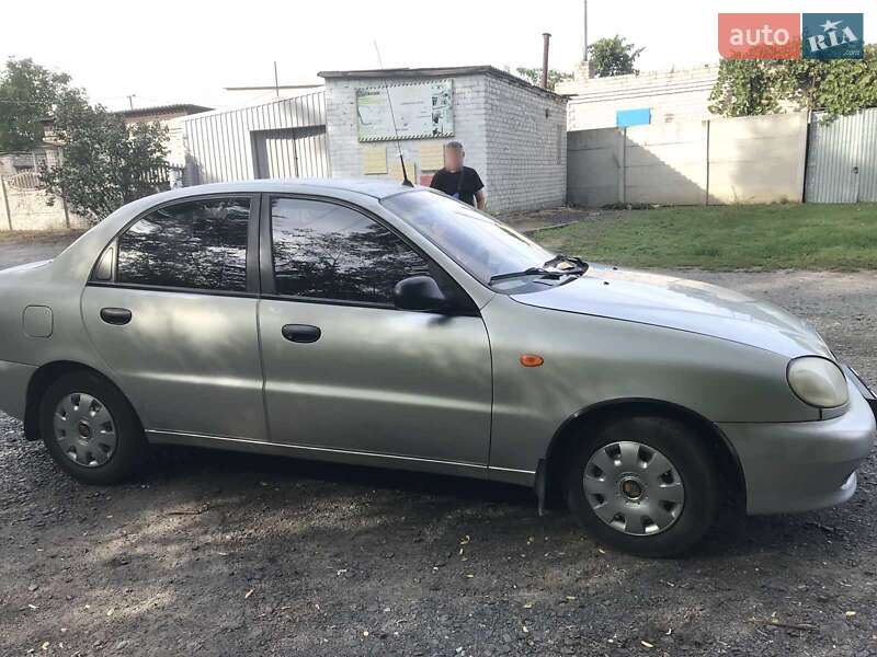 Седан Daewoo Lanos 2005 в Горишних Плавнях