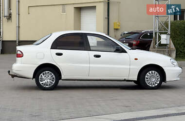 Седан Daewoo Lanos 2002 в 