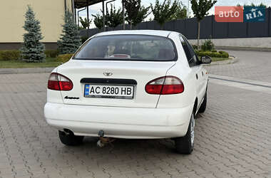 Седан Daewoo Lanos 2002 в 