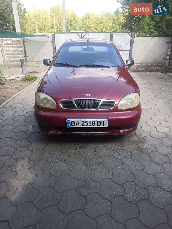 Седан Daewoo Lanos 2003 в Знам'янці