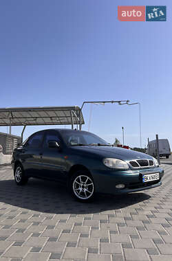 Седан Daewoo Lanos 2003 в Дубровице