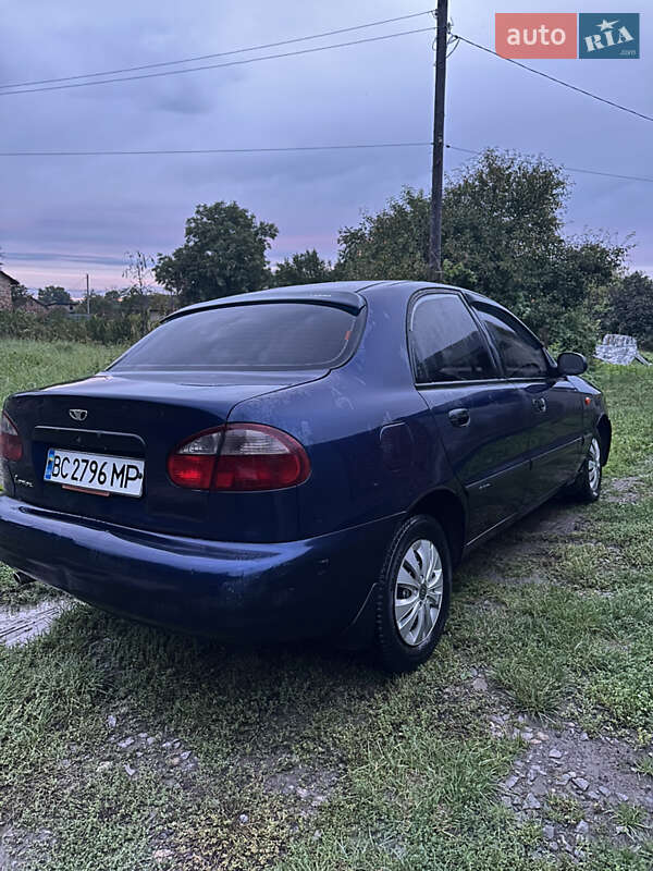 Седан Daewoo Lanos 2003 в Львове