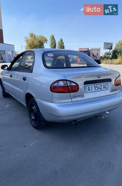 Седан Daewoo Lanos 2004 в Києві