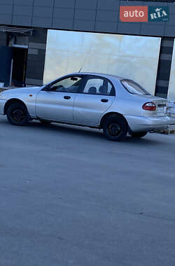 Седан Daewoo Lanos 2004 в 