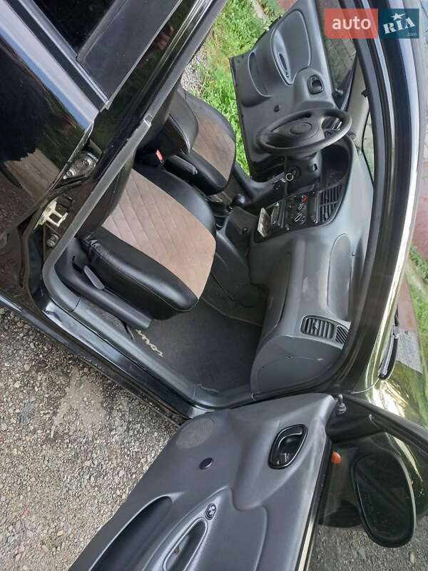 Седан Daewoo Lanos 2008 в Харькове