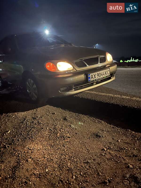 Седан Daewoo Lanos 2004 в 