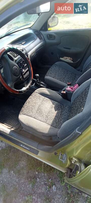 Седан Daewoo Lanos 2006 в Лохвиці