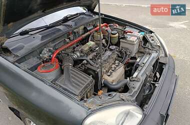 Седан Daewoo Lanos 1998 в 
