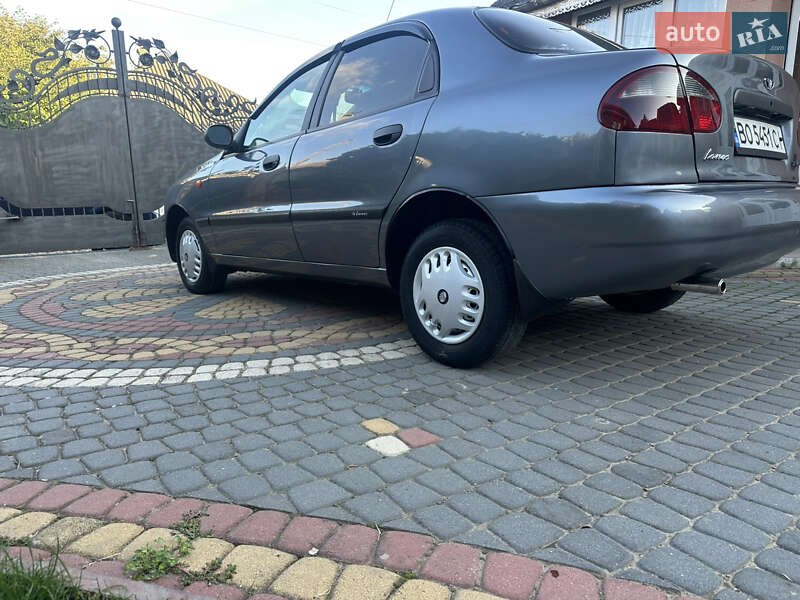 Седан Daewoo Lanos 2008 в Чернівцях