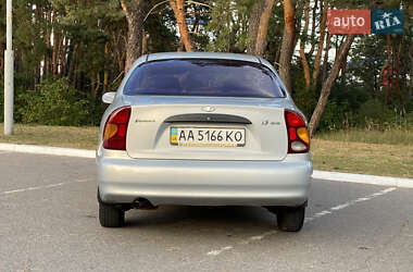 Седан Daewoo Lanos 2011 в 