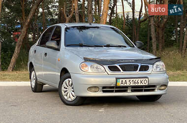 Седан Daewoo Lanos 2011 в 