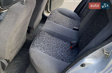 Седан Daewoo Lanos 2011 в 