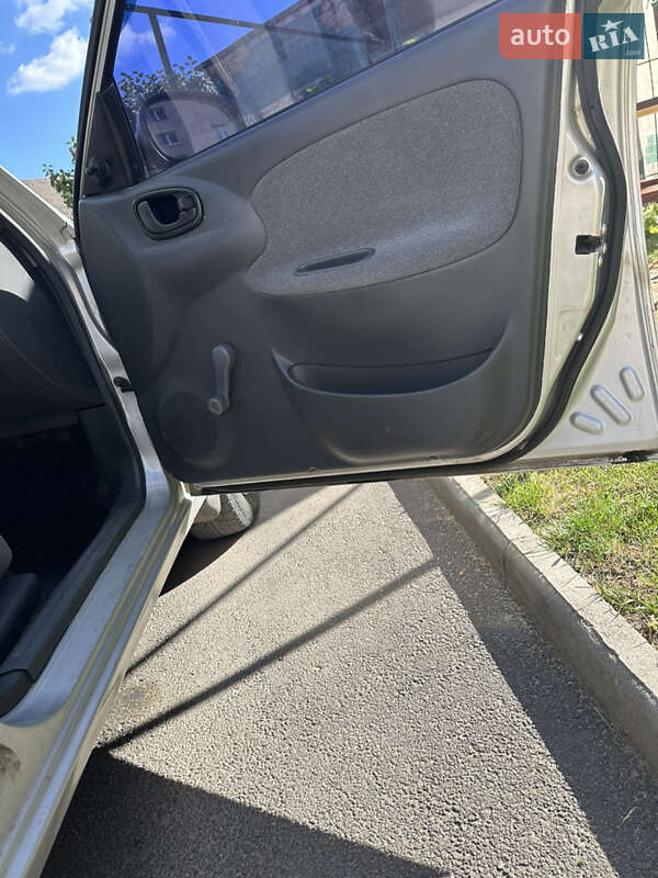 Седан Daewoo Lanos 2007 в Корсуне-Шевченковском фото 11 Седан Daewoo Lanos 2007 в Корсуне-Шевченковском