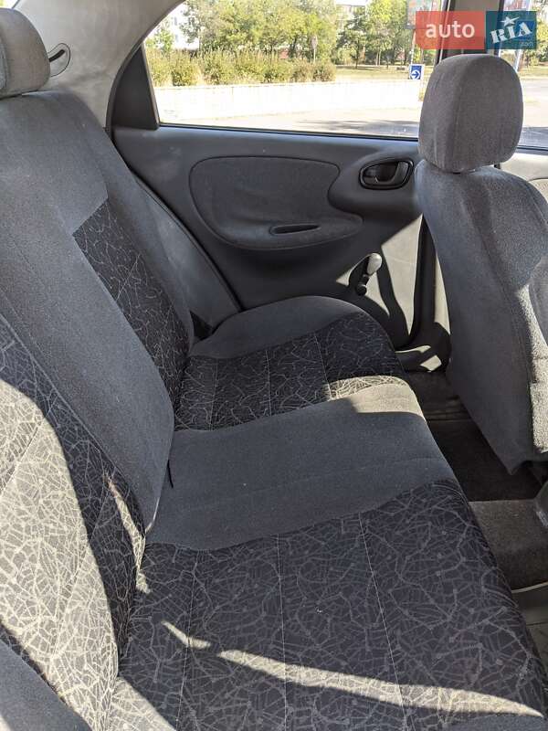 Седан Daewoo Lanos 2006 в Запорожье