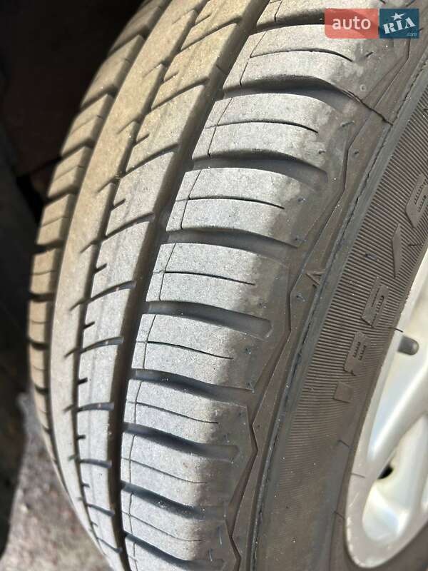 Седан Daewoo Lanos 2004 в Киеве фото 10 Седан Daewoo Lanos 2004 в Киеве