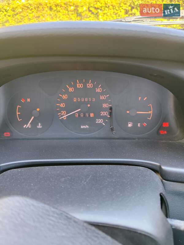 Седан Daewoo Lanos 2008 в Дніпрі