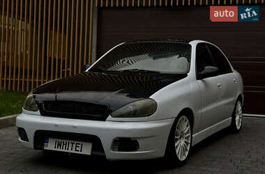 Седан Daewoo Lanos 2003 в 