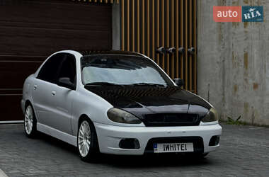 Седан Daewoo Lanos 2003 в 