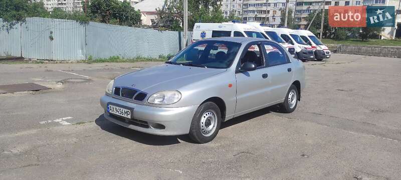 Daewoo Lanos 2001