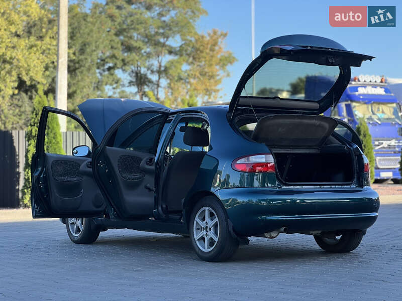 Хэтчбек Daewoo Lanos 2004 в Одессе