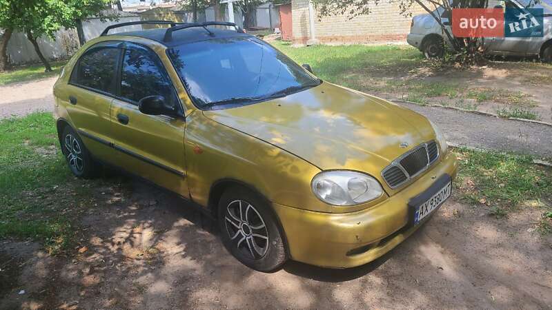 Седан Daewoo Lanos 2002 в Харкові