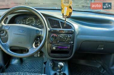 Седан Daewoo Lanos 2004 в 