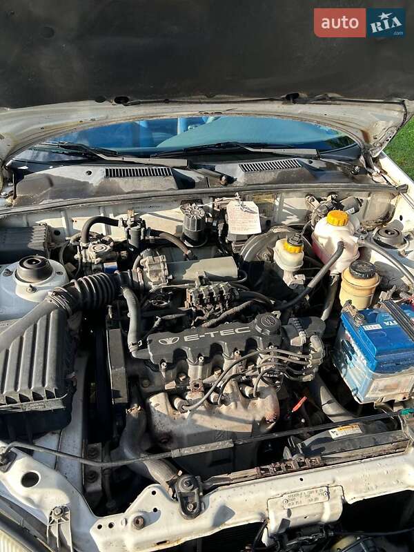 Седан Daewoo Lanos 1998 в Киеве фото 9 Седан Daewoo Lanos 1998 в Киеве