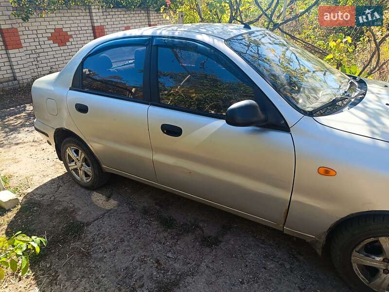 Седан Daewoo Lanos 2006 в Чигирине